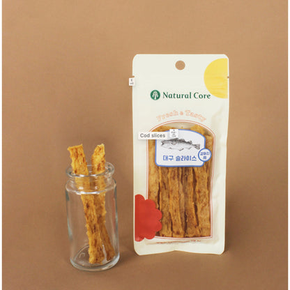 Natural Core Dehydrated Codfish, Duck, Chicken, Scallop Dog and Cat Treats 30g